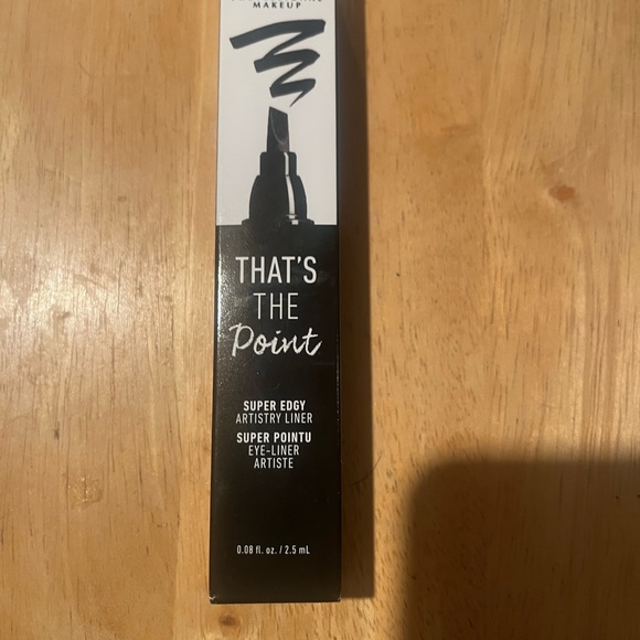 NYX That's The Point Black Eyeliner - Picture 1 of 1